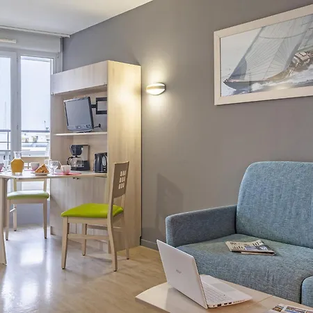 Lagrange L'escale Marine