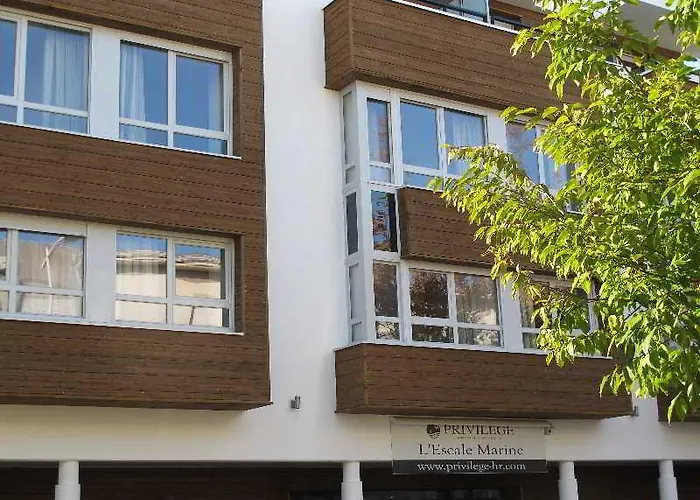 Hotel apartamentowy Lagrange L'escale Marine 3*