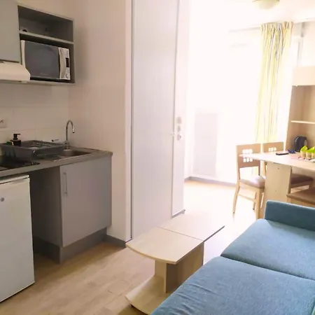 アパートホテル Lagrange L'escale Marine 3*