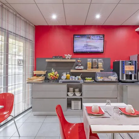 Lagrange L'escale Marine Aparthotel 3*